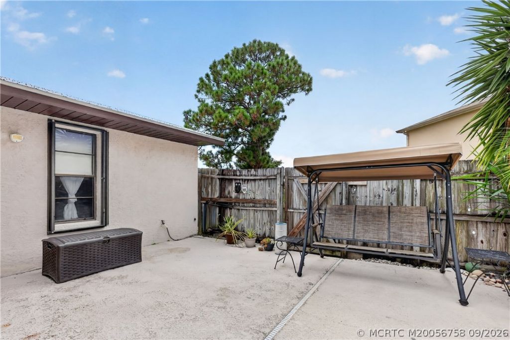272 SW Ewing Avenue, Port Saint Lucie, FL 34983 Photo