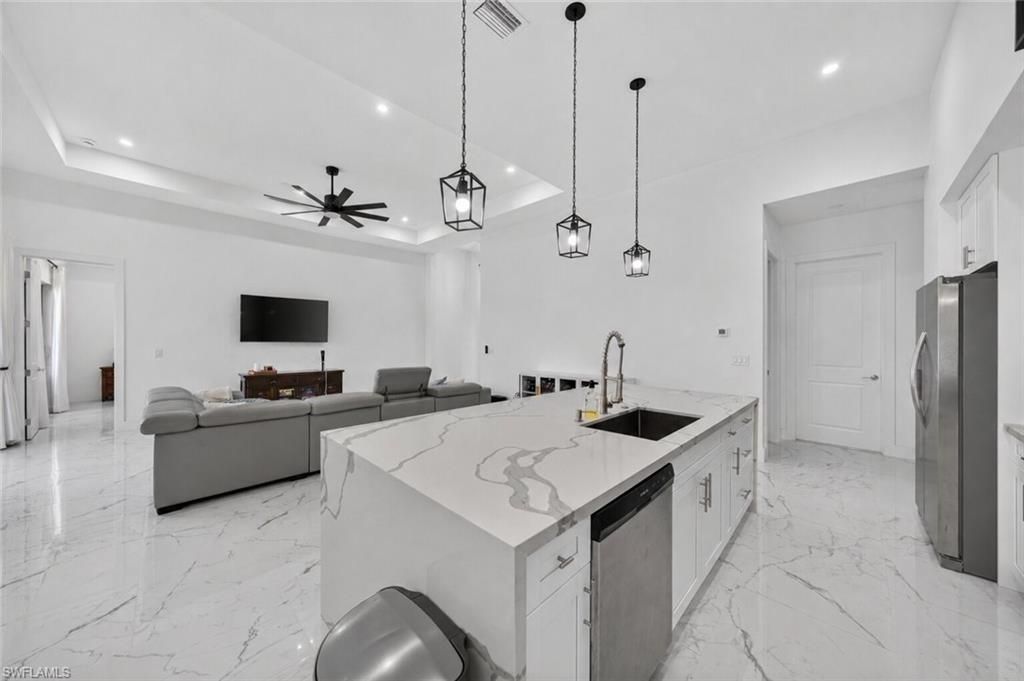 434 NW 6th St, Cape Coral, FL 33993 Photo