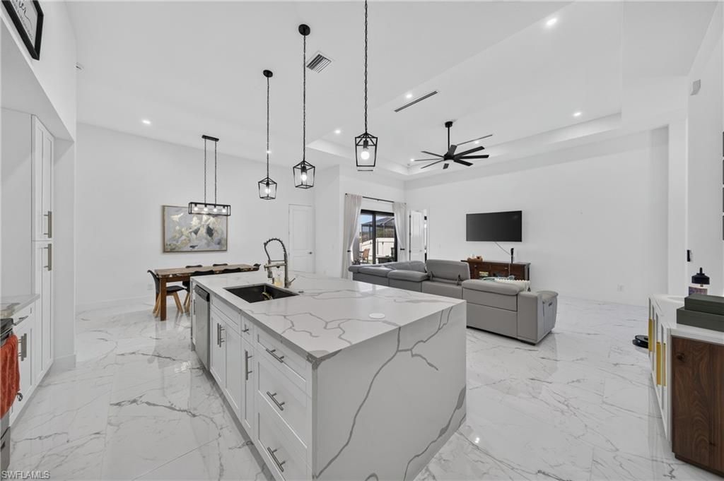 434 NW 6th St, Cape Coral, FL 33993 Photo