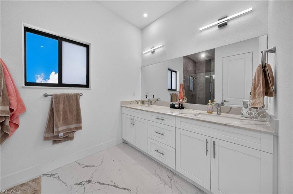 434 NW 6th St, Cape Coral, FL 33993 Photo