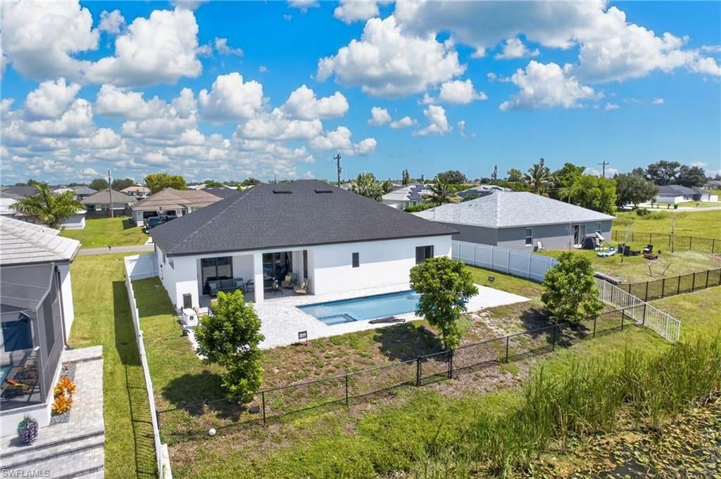 434 NW 6th St, Cape Coral, FL 33993 Photo