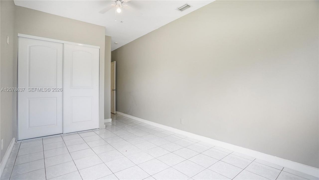 903 NE 2nd St, Hallandale Beach, FL 33009 Photo
