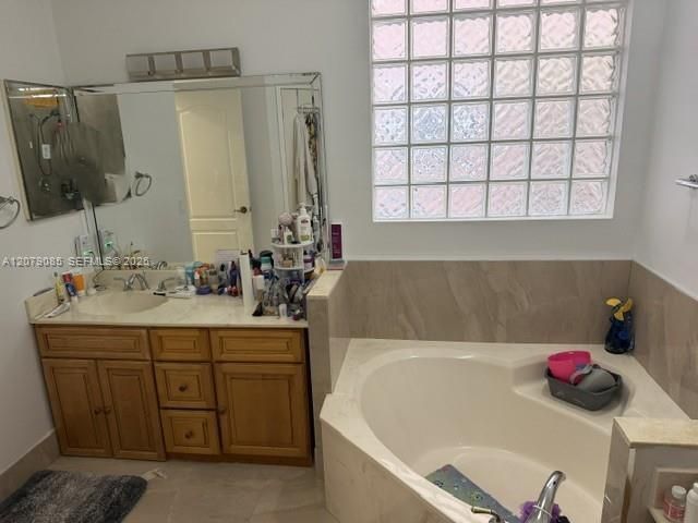 9771 NW 32nd St, Doral, FL 33172 Photo