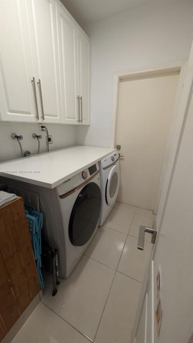 9771 NW 32nd St, Doral, FL 33172 Photo