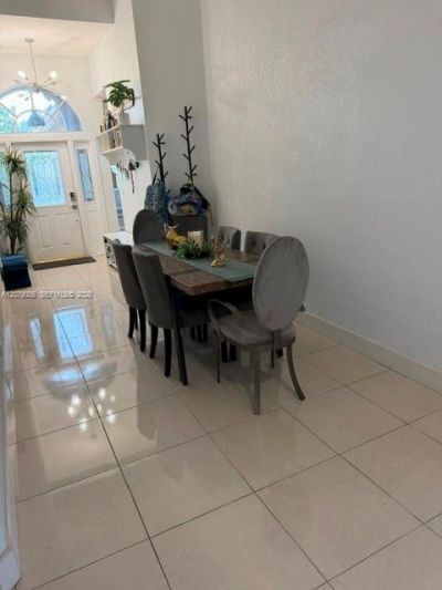 9771 NW 32nd St, Doral, FL 33172 Photo