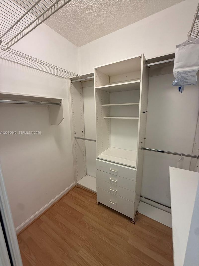 9755 NW 52nd St, Unit 212, Doral, FL 33178 Photo