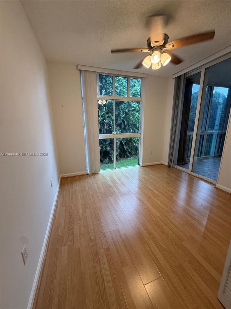 9755 NW 52nd St, Unit 212, Doral, FL 33178 Photo