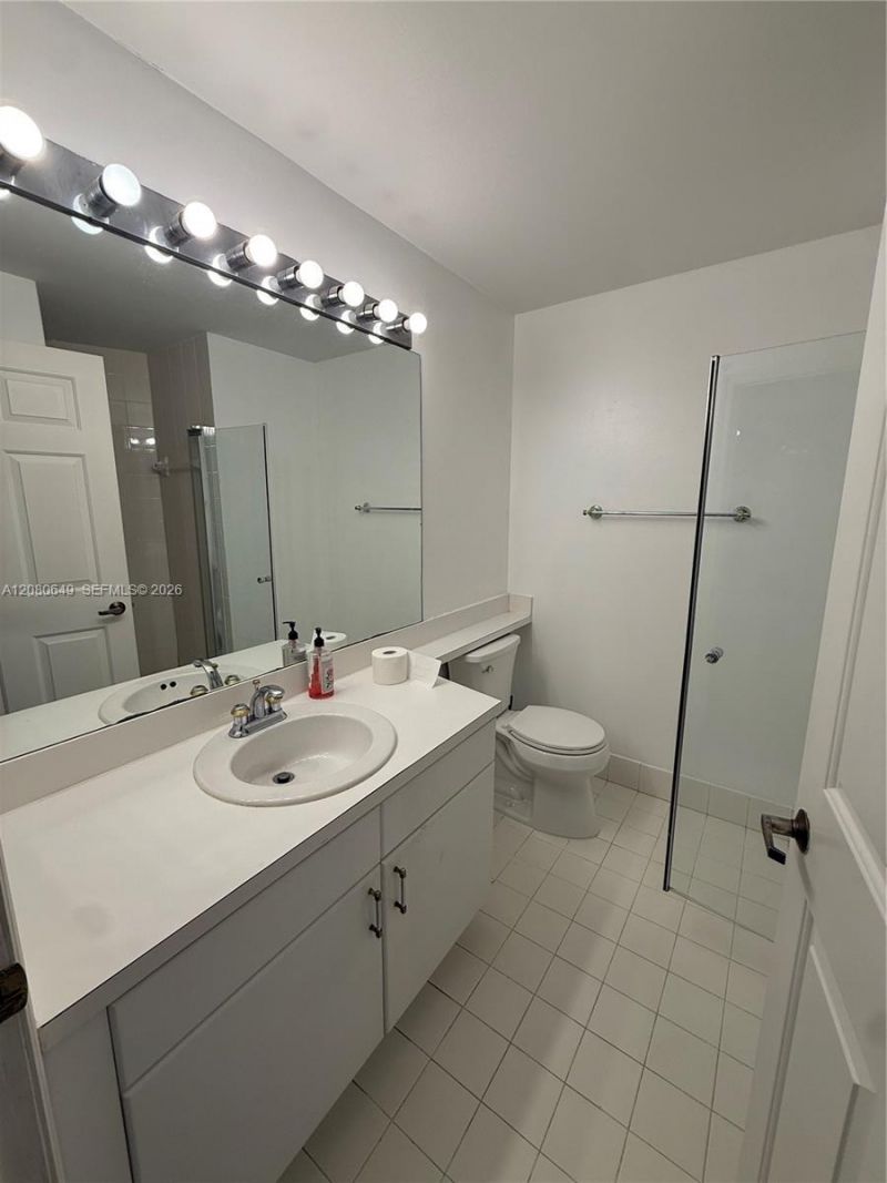 9755 NW 52nd St, Unit 212, Doral, FL 33178 Photo