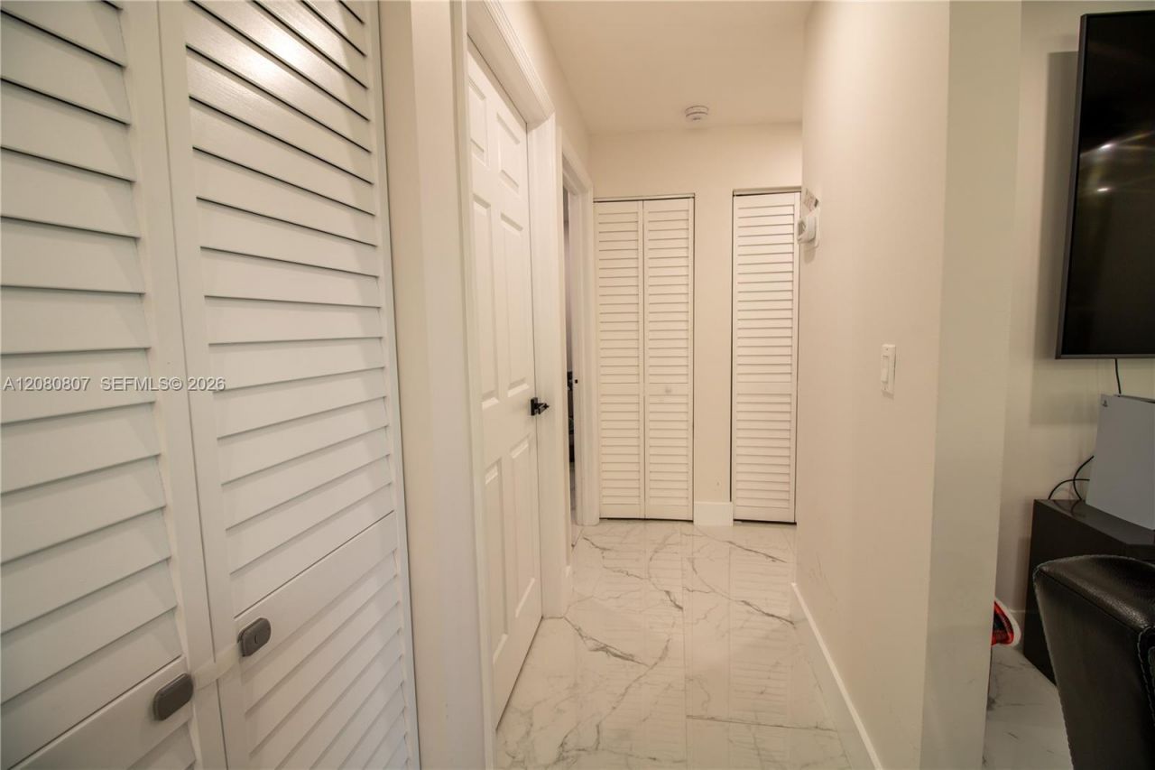 6332 SW 151st Pl , Miami, FL 33193 Photo