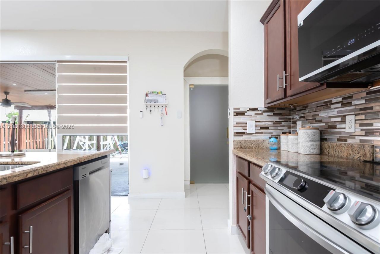 11828 SW 253rd St , Homestead, FL 33032 Photo