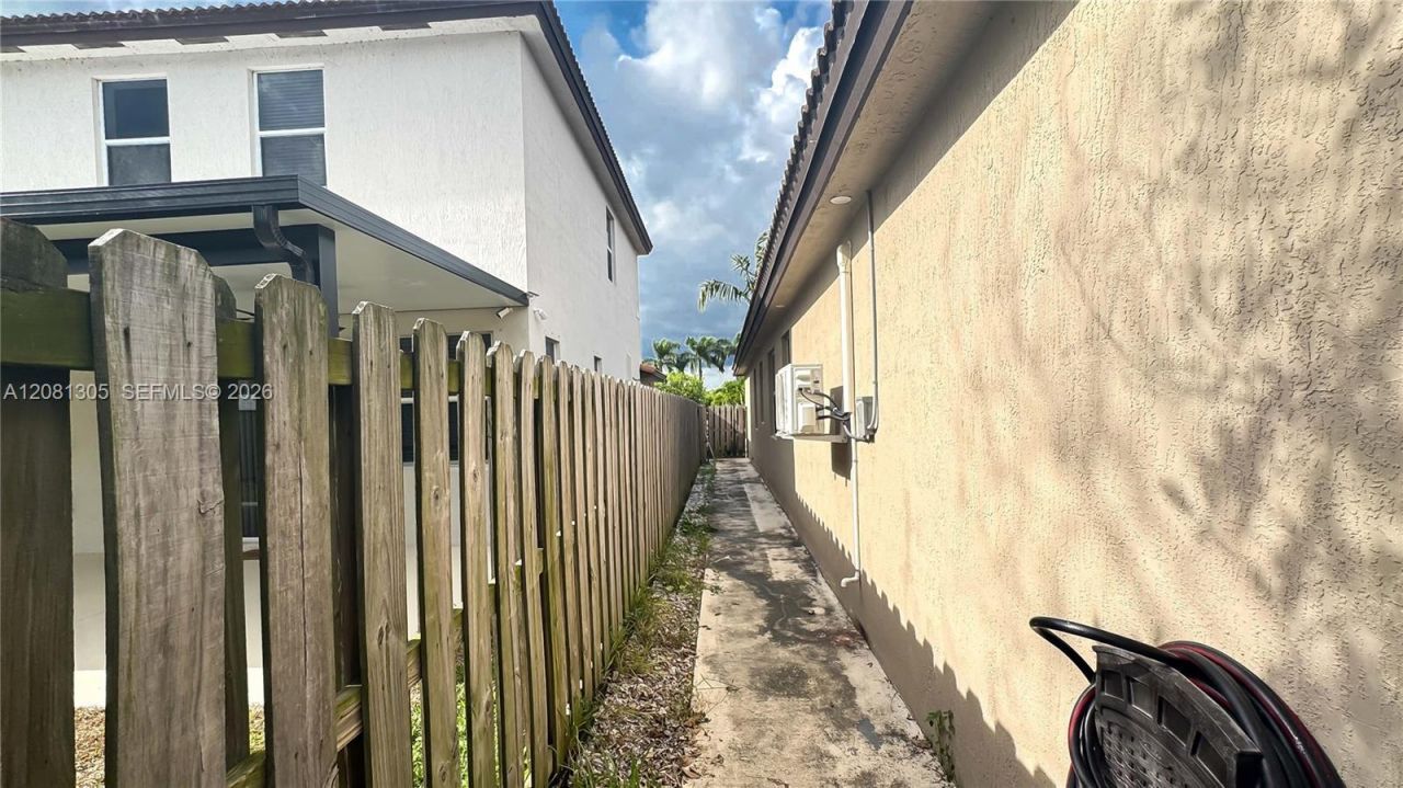 11828 SW 253rd St , Homestead, FL 33032 Photo