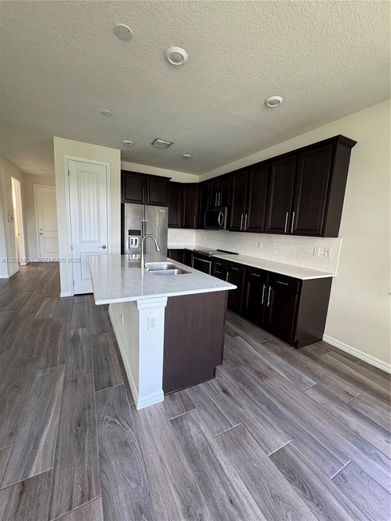 4729 Greenway Dr, Hollywood, FL 33021 Photo