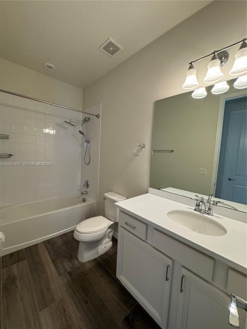 4729 Greenway Dr, Hollywood, FL 33021 Photo