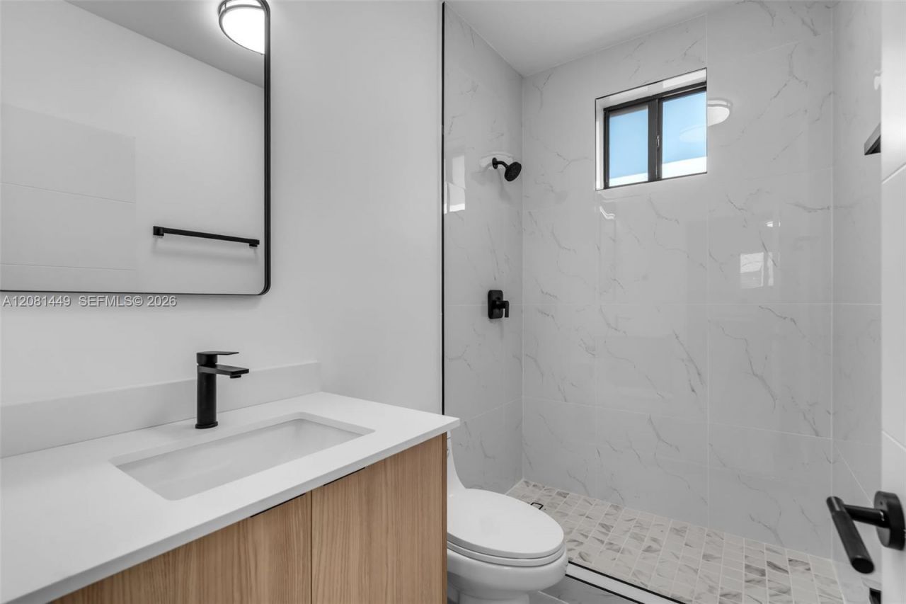 6500 NW 21st Ave, Unit 6502, Miami, FL 33147 Photo