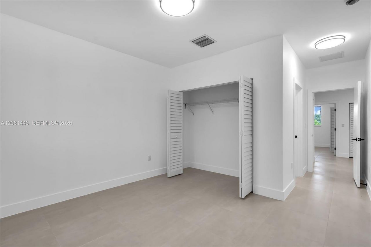 6500 NW 21st Ave, Unit 6502, Miami, FL 33147 Photo