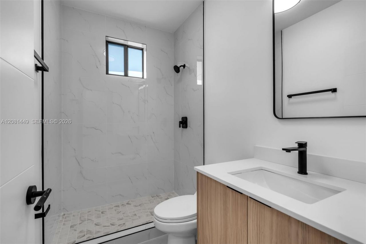 6500 NW 21st Ave, Unit 6502, Miami, FL 33147 Photo