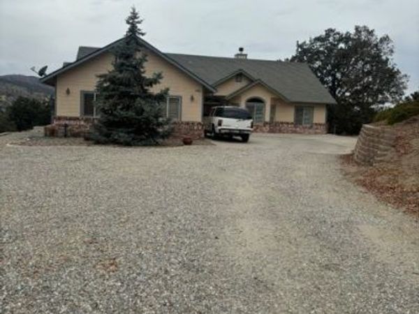 24181 Martingale Way, Tehachapi, CA 93561