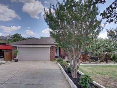 7200 Gillis Johnson Street, Fort Worth, TX 76179