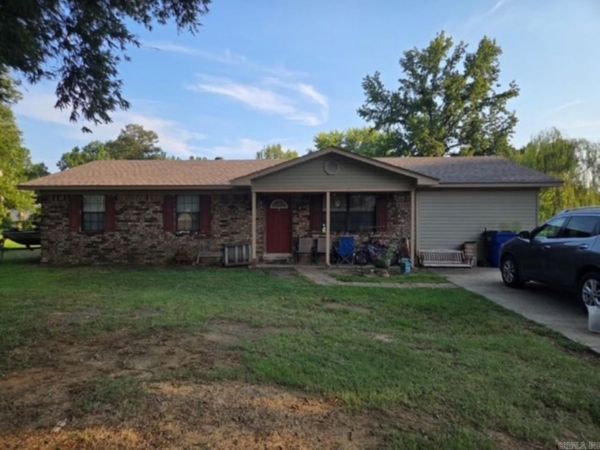 21 Roberts Road, Greenbrier, AR 72058