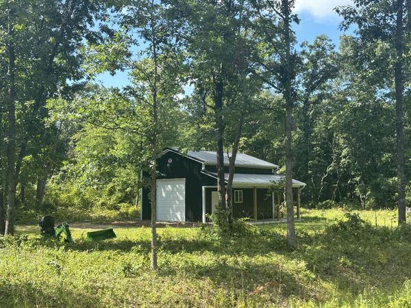 5064 W 109th Avenue, Pullman, MI 49450