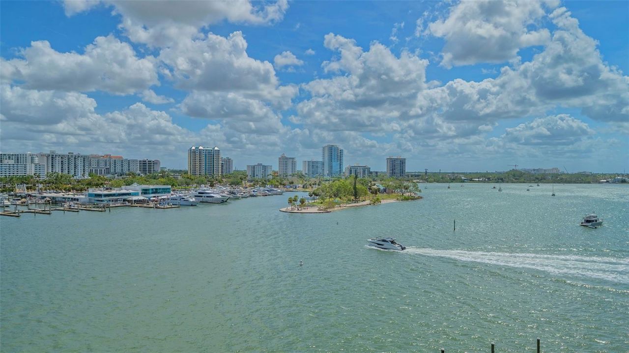 464 Golden Gate Point, Unit 702, Sarasota, FL 34236 Photo