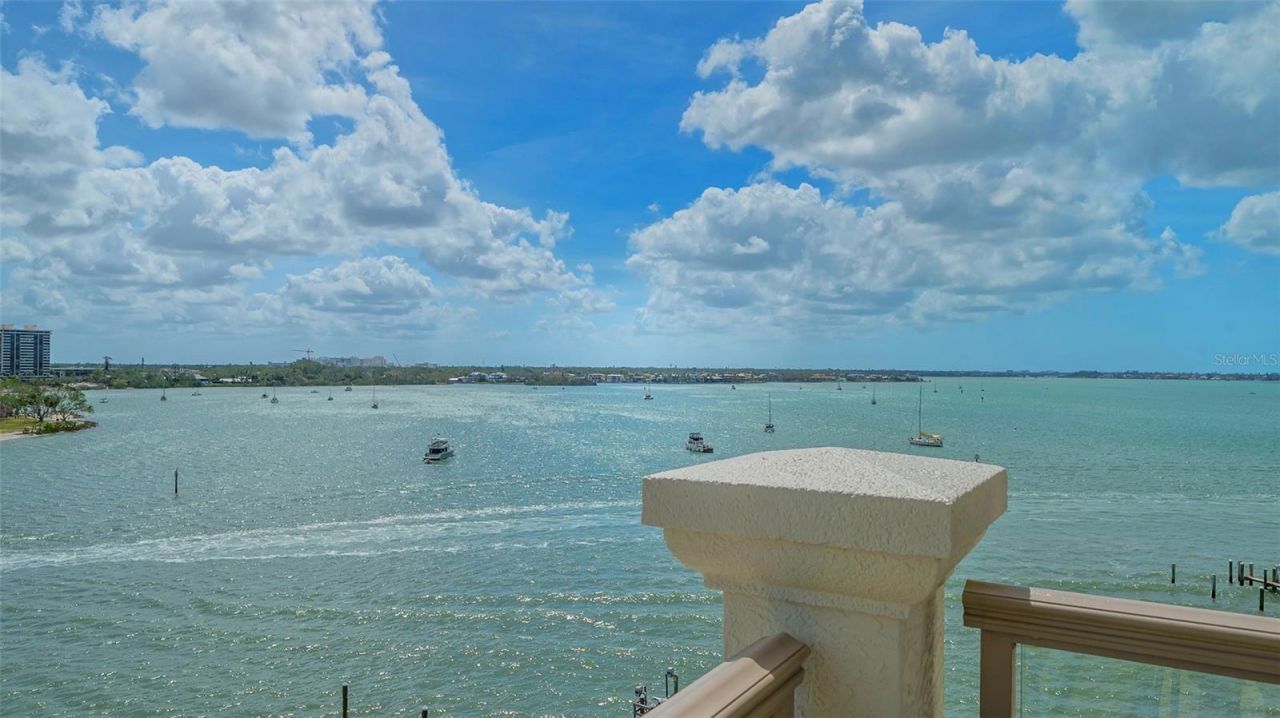 464 Golden Gate Point, Unit 702, Sarasota, FL 34236 Photo