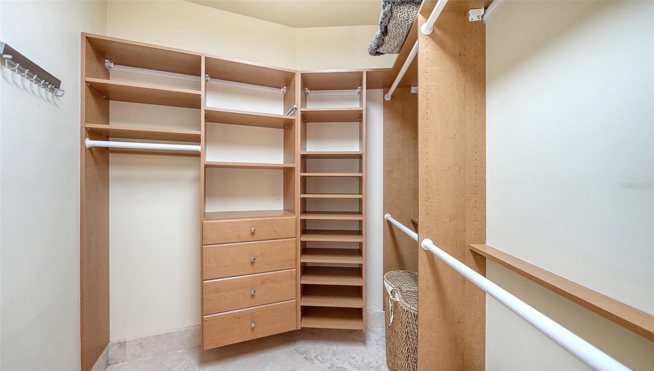 464 Golden Gate Point, Unit 702, Sarasota, FL 34236 Photo