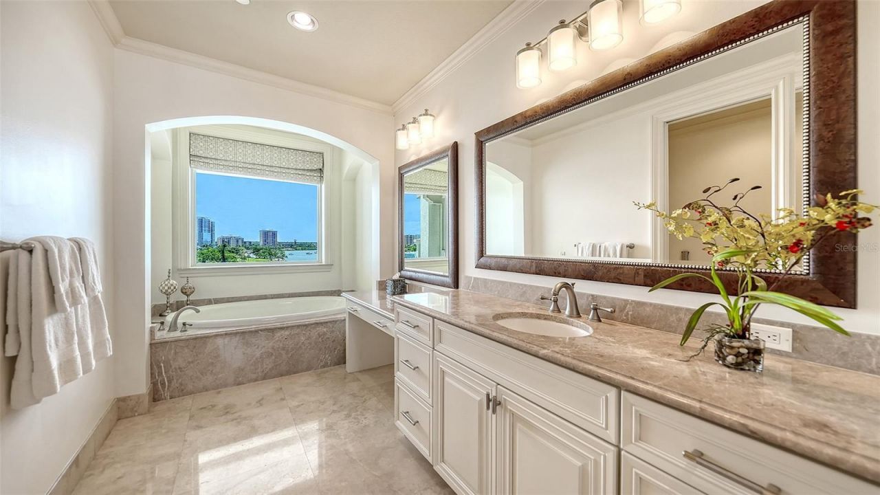 464 Golden Gate Point, Unit 702, Sarasota, FL 34236 Photo