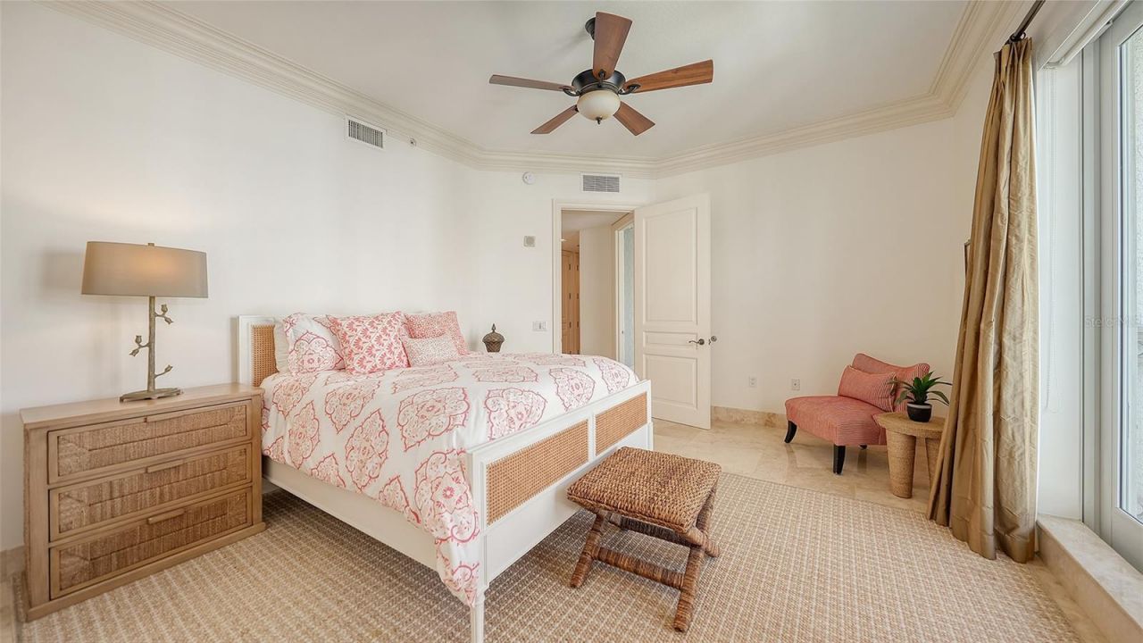 464 Golden Gate Point, Unit 702, Sarasota, FL 34236 Photo