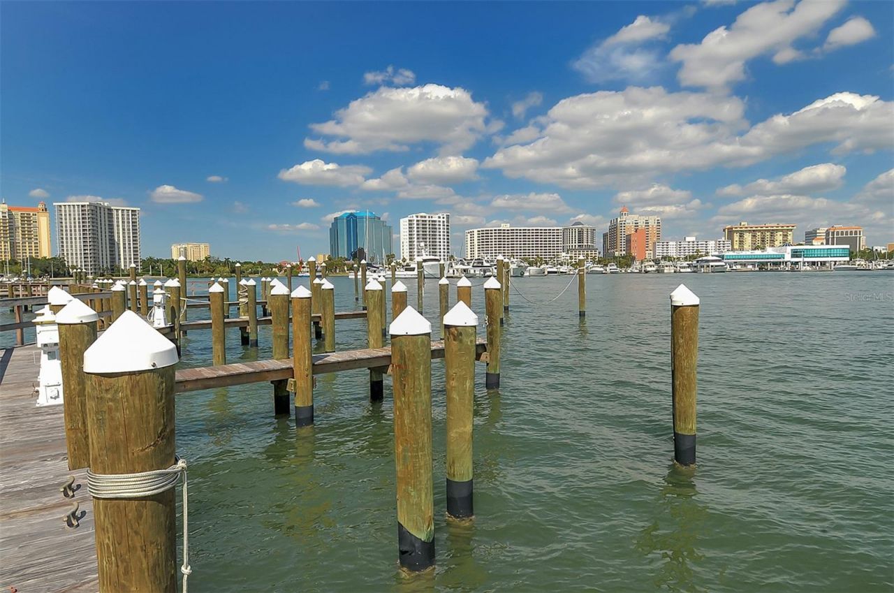464 Golden Gate Point, Unit 702, Sarasota, FL 34236 Photo