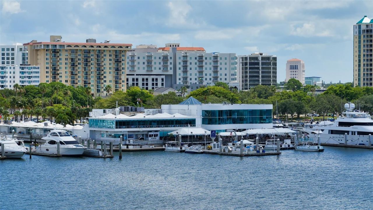 464 Golden Gate Point, Unit 702, Sarasota, FL 34236 Photo