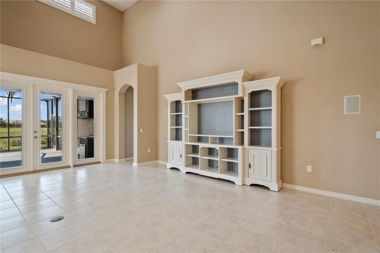 2464 Laurel Glen Drive , Lakeland, FL 33803 Photo