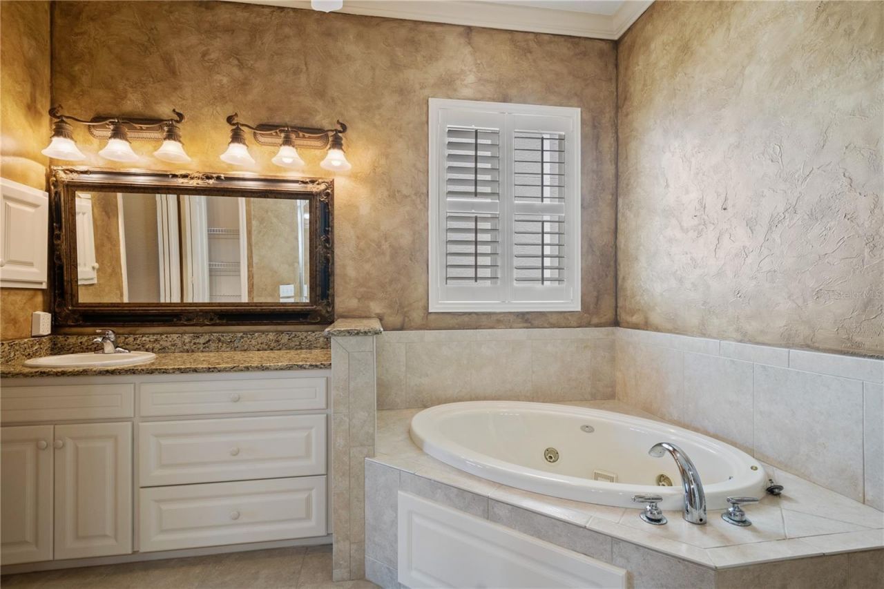2464 Laurel Glen Drive , Lakeland, FL 33803 Photo