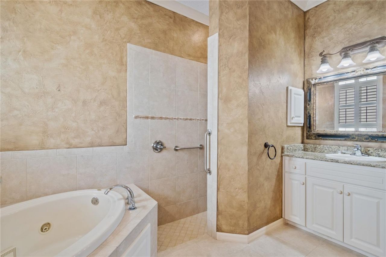 2464 Laurel Glen Drive , Lakeland, FL 33803 Photo