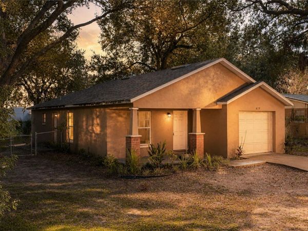 829 N LAKE AVENUE , LAKELAND, FL 33801
