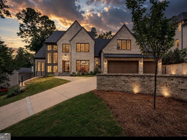 95 Blackland Road NW, Atlanta, GA 30342