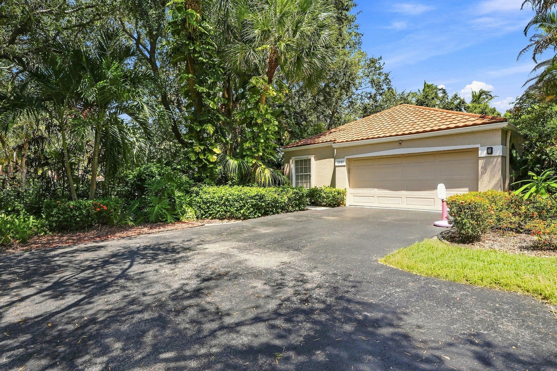 1031 NW 108th Avenue, Plantation, FL 33322 Main Photo