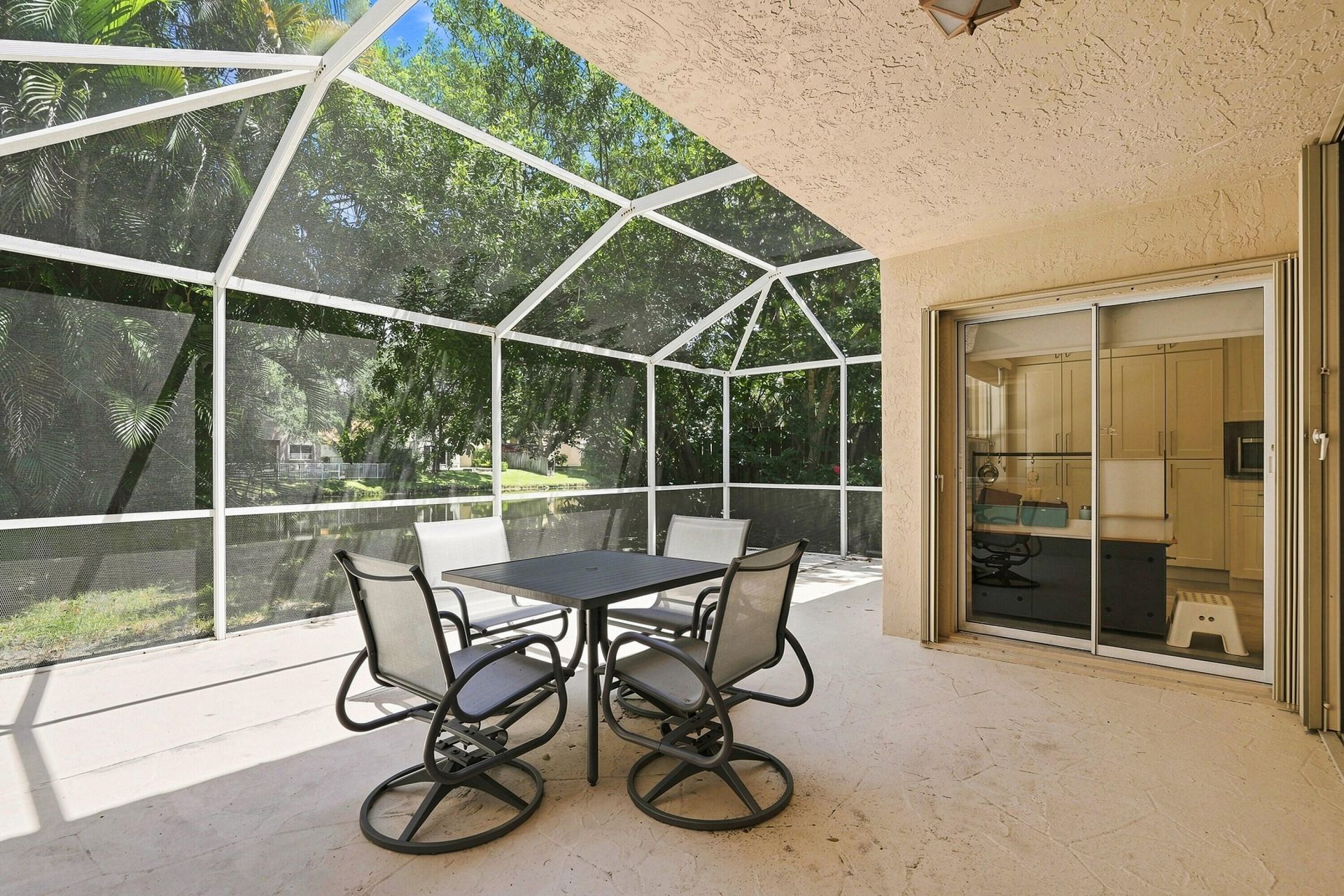 1031 NW 108th Avenue, Plantation, FL 33322 Photo