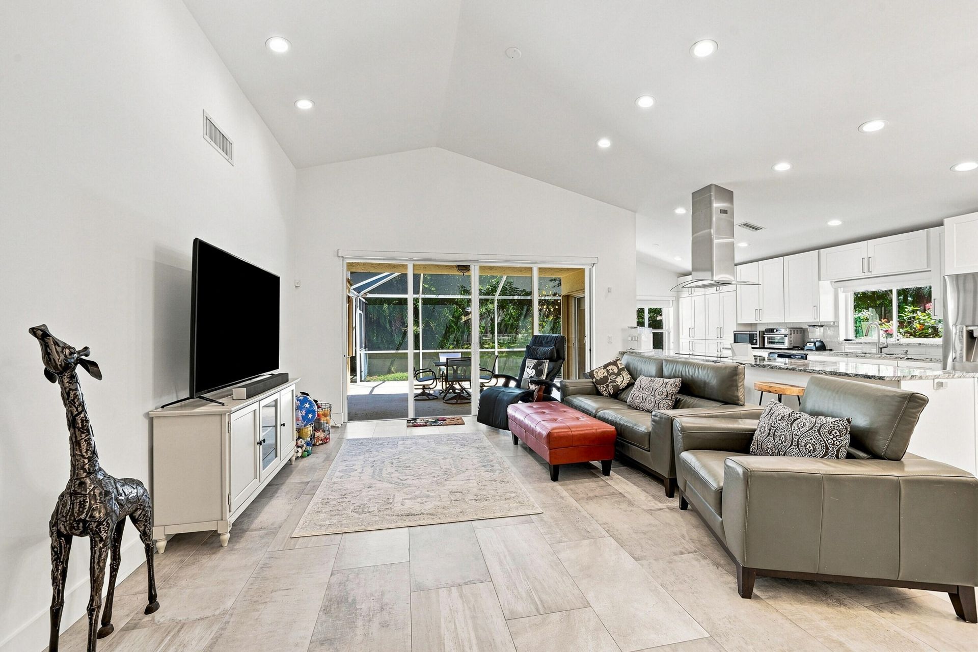 1031 NW 108th Avenue, Plantation, FL 33322 Photo