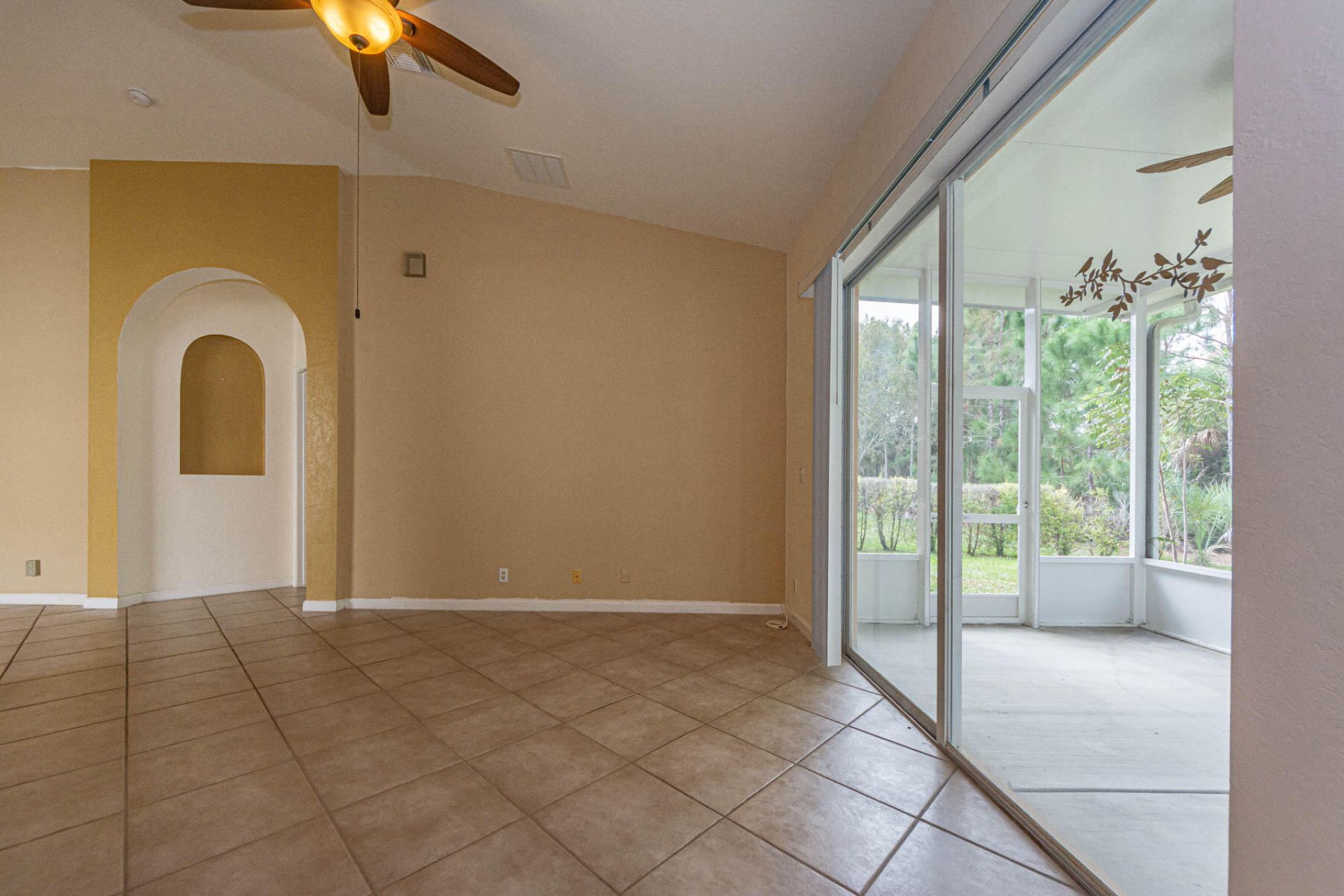 5717 Spanish River Road, Fort Pierce, FL 34951 Photo