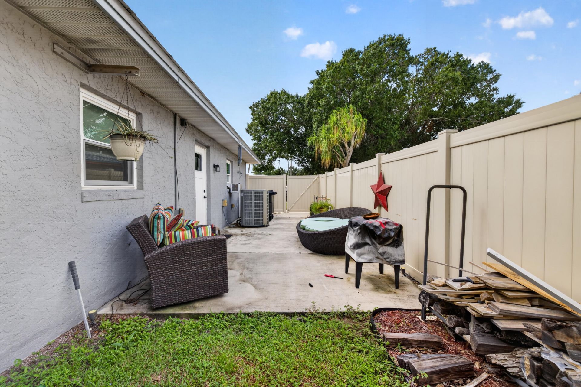 1916 Quail Court, Fort Pierce, FL 34982 Photo