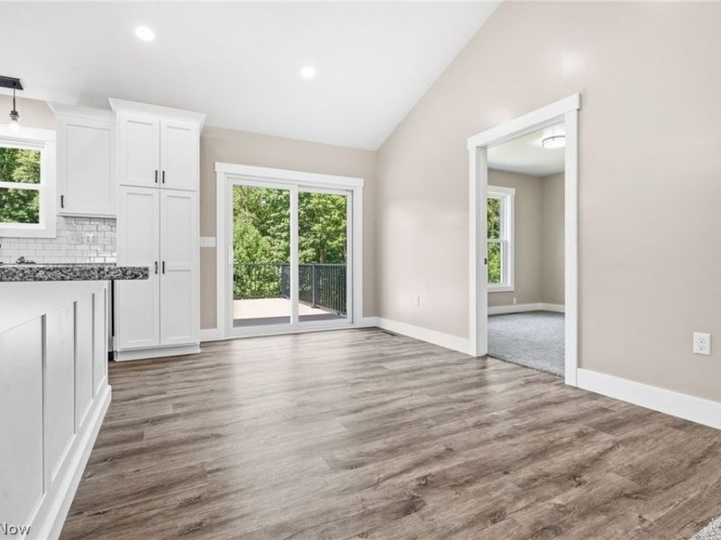 10379 Private Road 275 , Millersburg, OH 44654 Photo 13