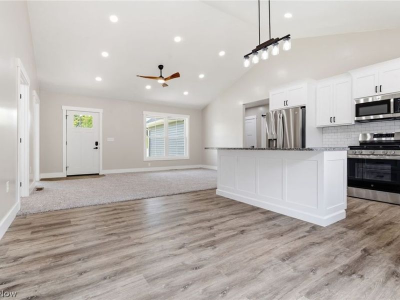 10379 Private Road 275 , Millersburg, OH 44654 Photo 14