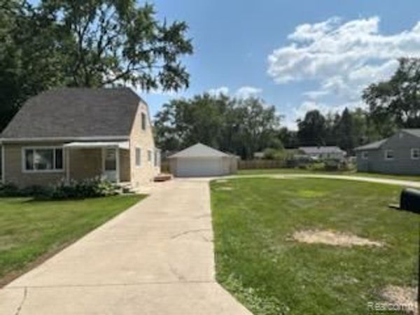 6199 MONROVIA Drive , Waterford Township, Mi 48329