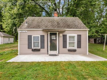 19114 Toepfer Drive, Eastpointe, Mi 48021