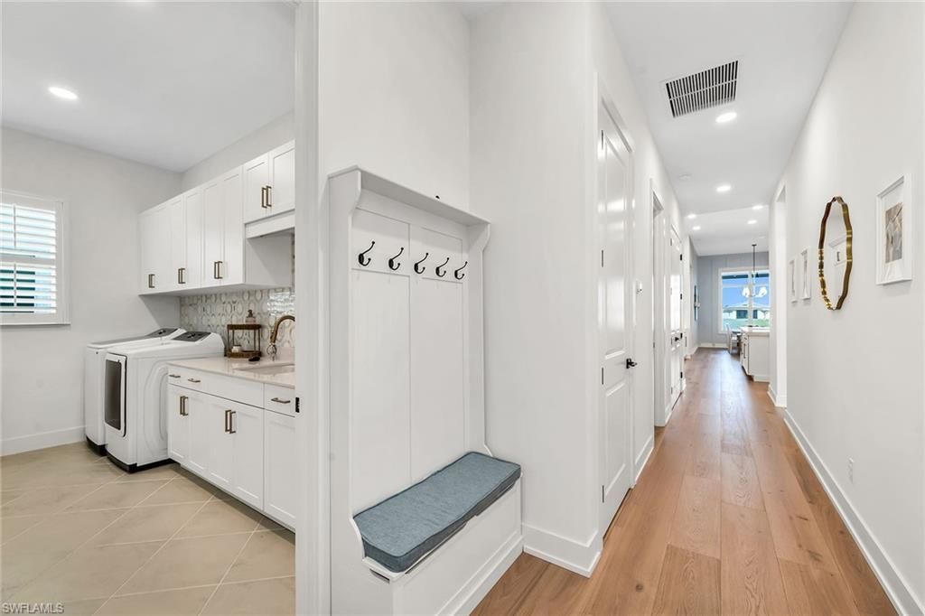 9182 Wisteria Way, Naples, FL 34114 Photo