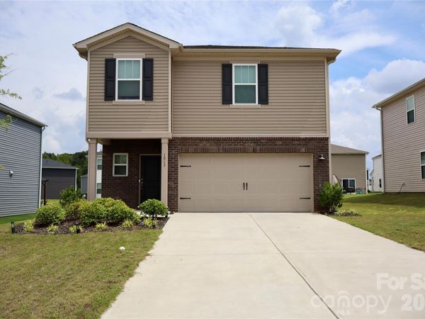 1013 Harry Court , Albemarle, NC 28001