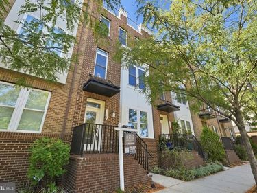 1132 S GLEBE ROAD, ARLINGTON, VA 22204