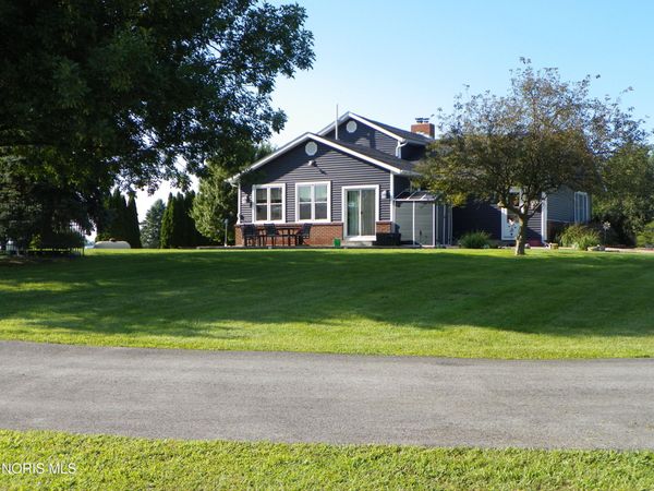 11085 County Road P, Napoleon, OH 43545