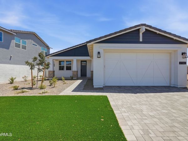 17767 W CRAWFORDSVILLE Drive, Surprise, AZ 85388